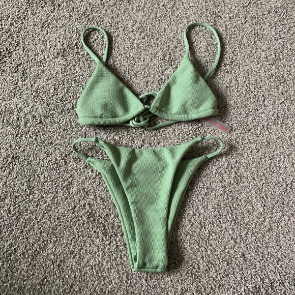 ROMWE Other - (2/$15) 🍂 Green Bikini